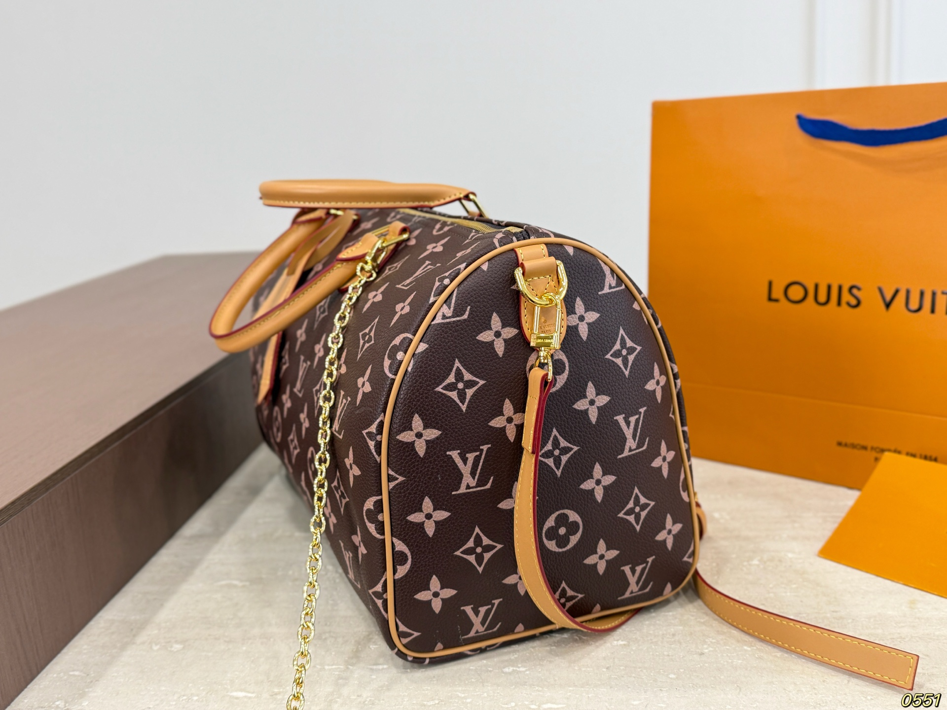 LV Speedy 40 Bag - Image 6