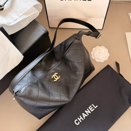 Chanel Hobo Bag - Image 2
