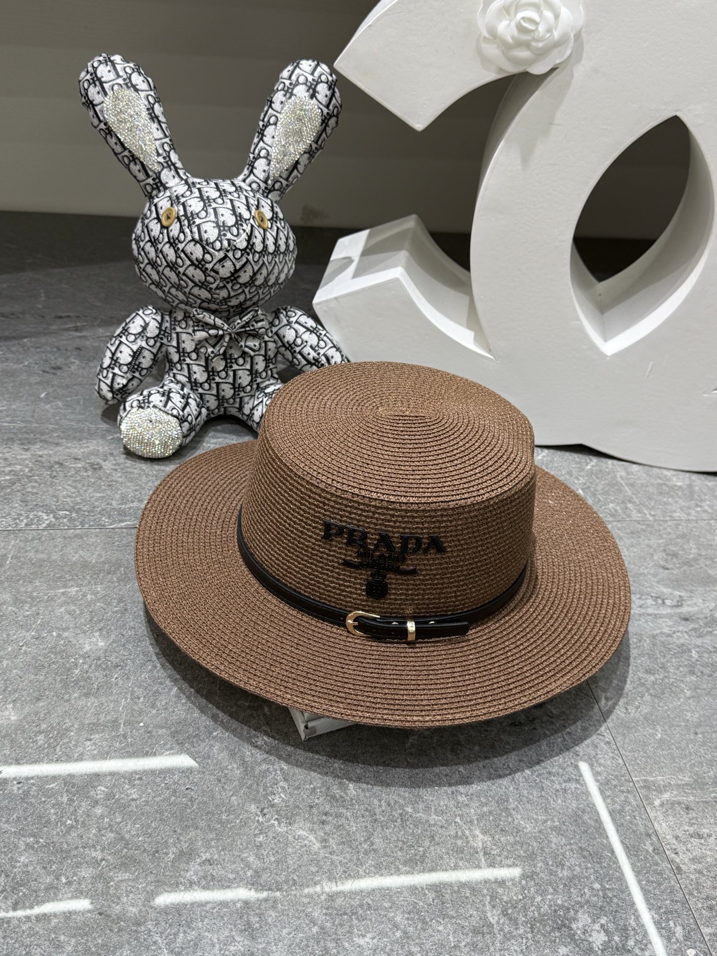 Prada Flat-Brimmed Straw Hat - Image 9