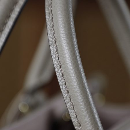 LV OnTheGo MM Bicolor Monogram Empreinte Bag - Top Quality - Image 15
