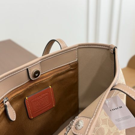 Coach Tote Bag - Image 9