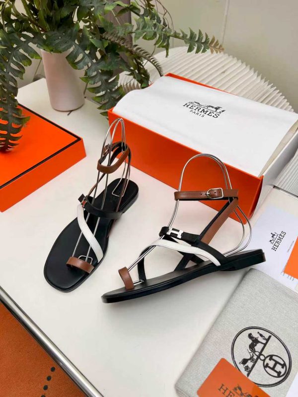 Hermès Thong Sandals