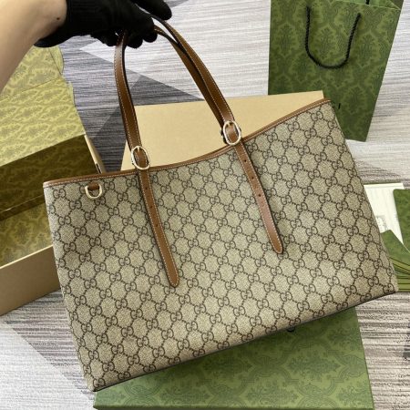 Gucci GG Emblem Large Tote Bag - Image 5