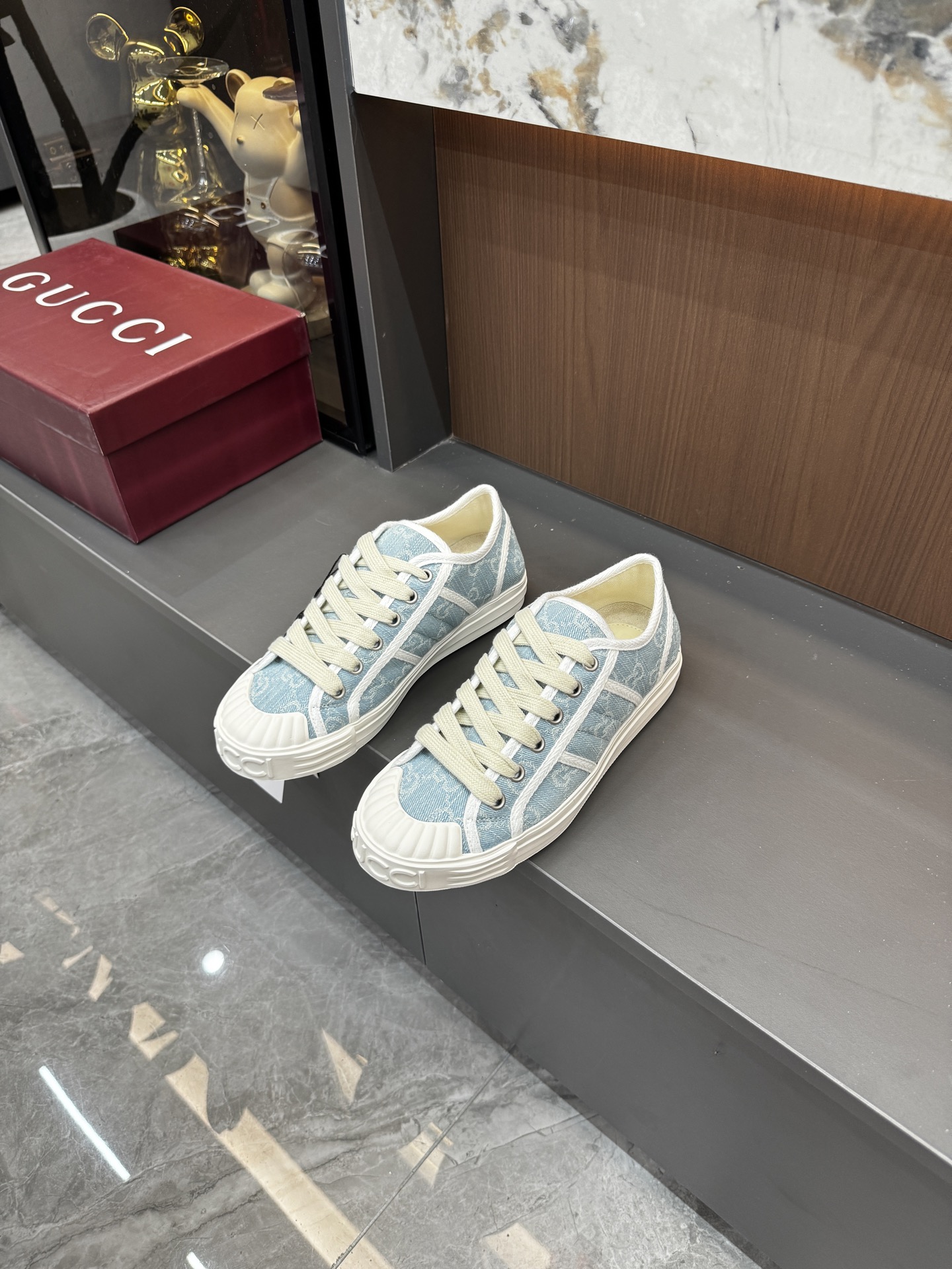 Gucci SS26: The Latest Lido Collection for Couples - Image 4