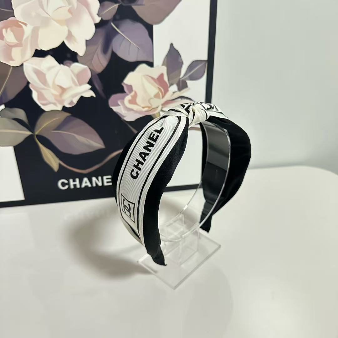 Chanel New Hairband - Image 4