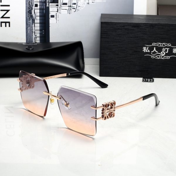 LOEWE Fashionable Sunglasses