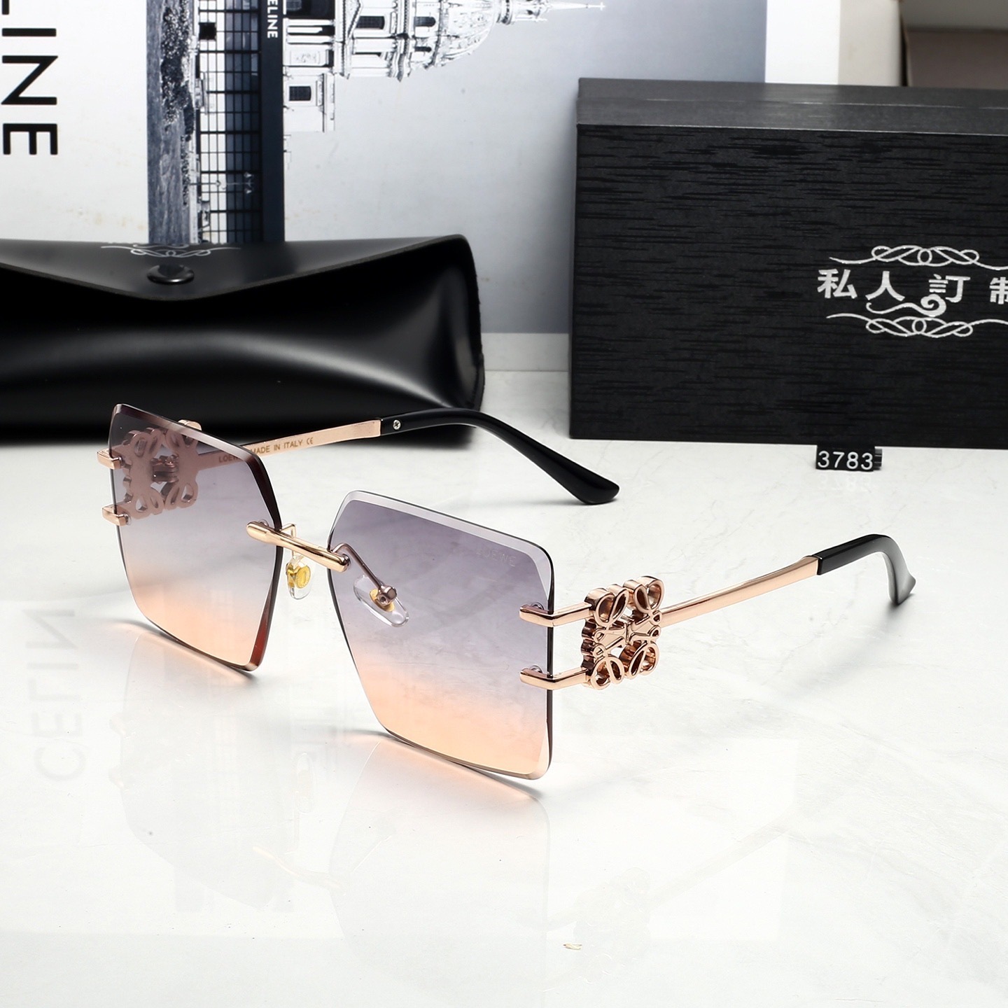 LOEWE Fashionable Sunglasses - Image 5