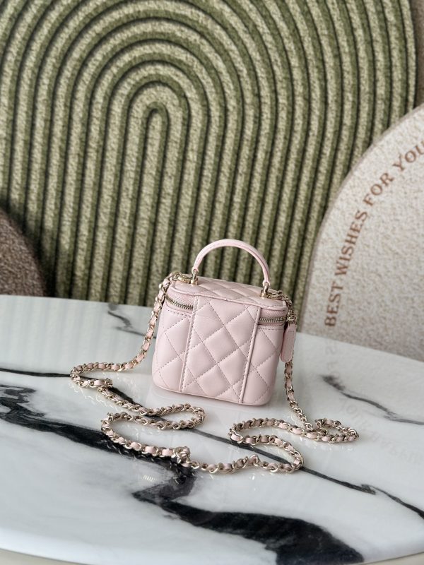 Chanel Lambskin Quilted Top Handle Mini Vanity Case With Chain Light Pink