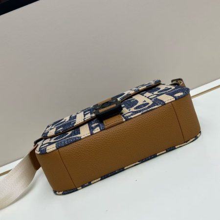 Dior Saddle Messenger Bag - Image 6