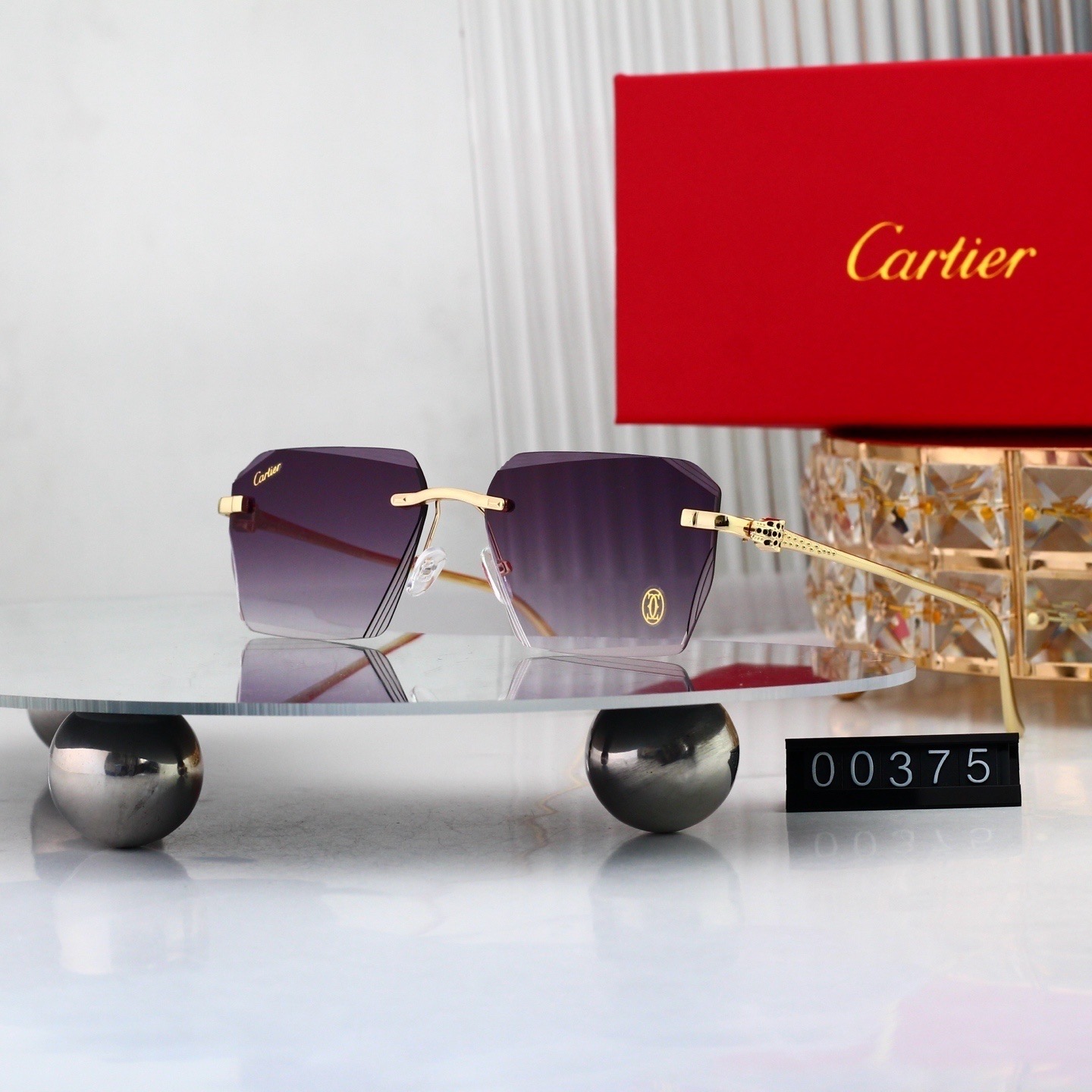 Cartier Fashionable Sunglasses - Image 2