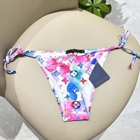 LV Two-Piece Swimsuit Swimwear - Image 10