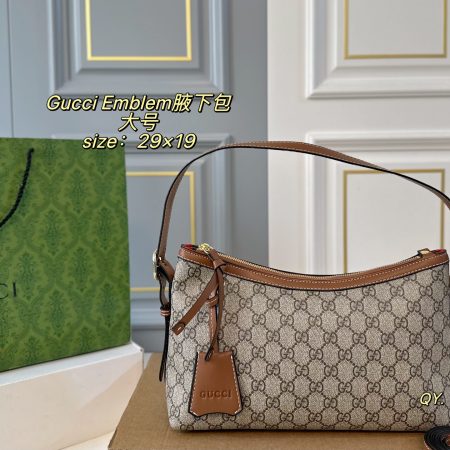 Gucci GG Emblem Small Shoulder Bag - Image 3