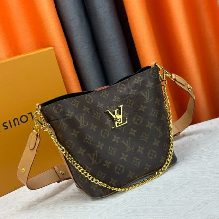 LV Lock and Walk Women Handbag - Image 2