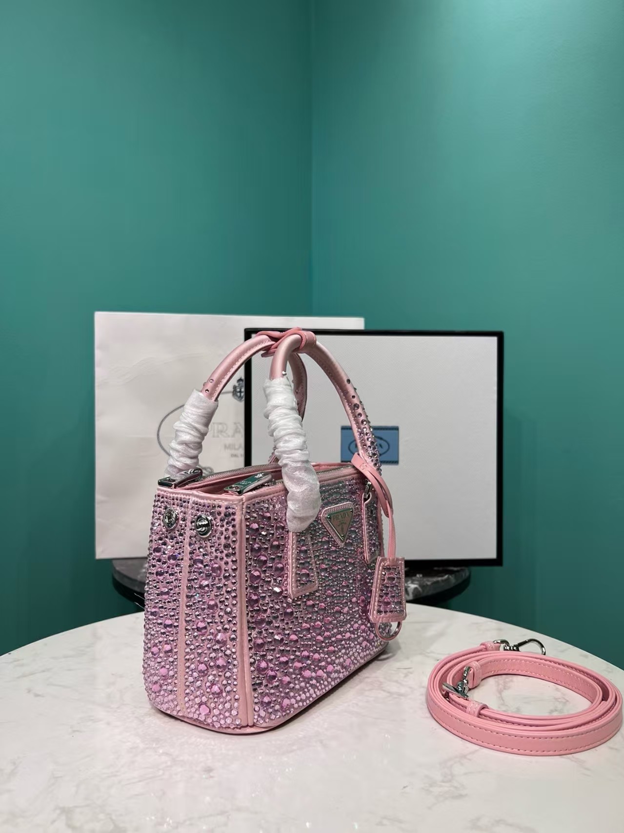 Prada Galleria Anti Crystal Handbag Pink - Image 3