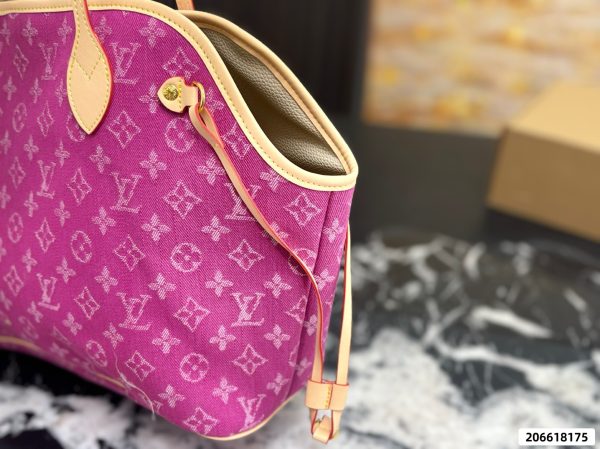 LV Neverfull Tote Bag