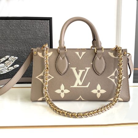 LV Onthego East West - Image 4
