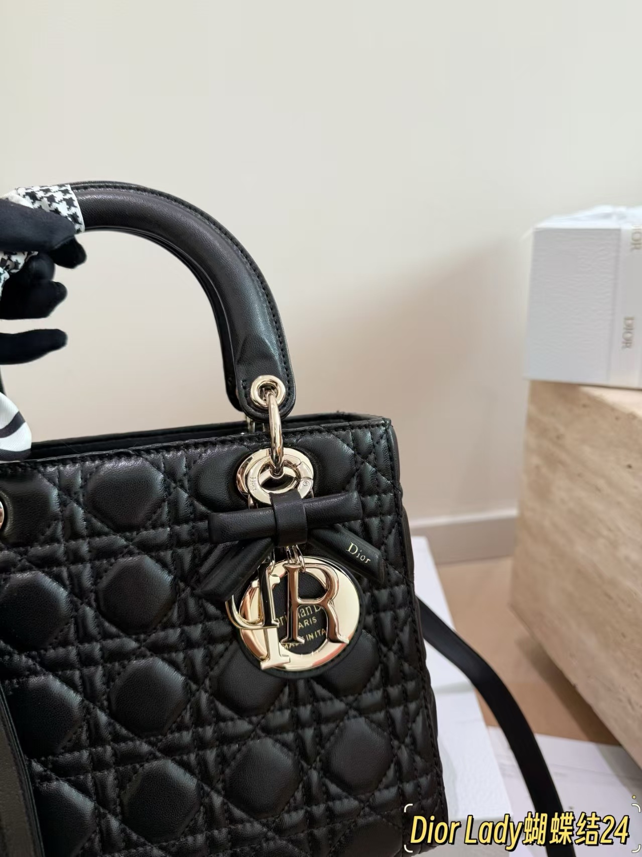 Dior Medium Lady Dior My ABC Dior Bag with bow - Image 7
