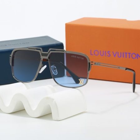 LV Fashionable Sunglasses - Image 5