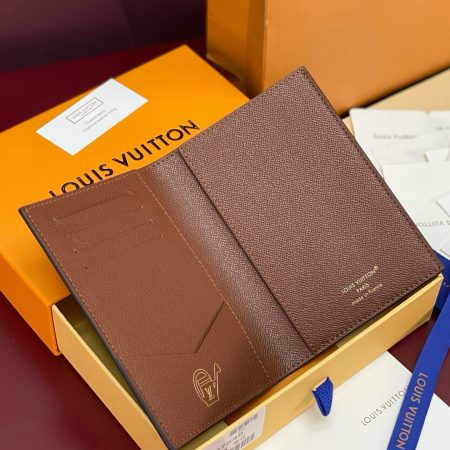 LV Double Card Holder - Image 5