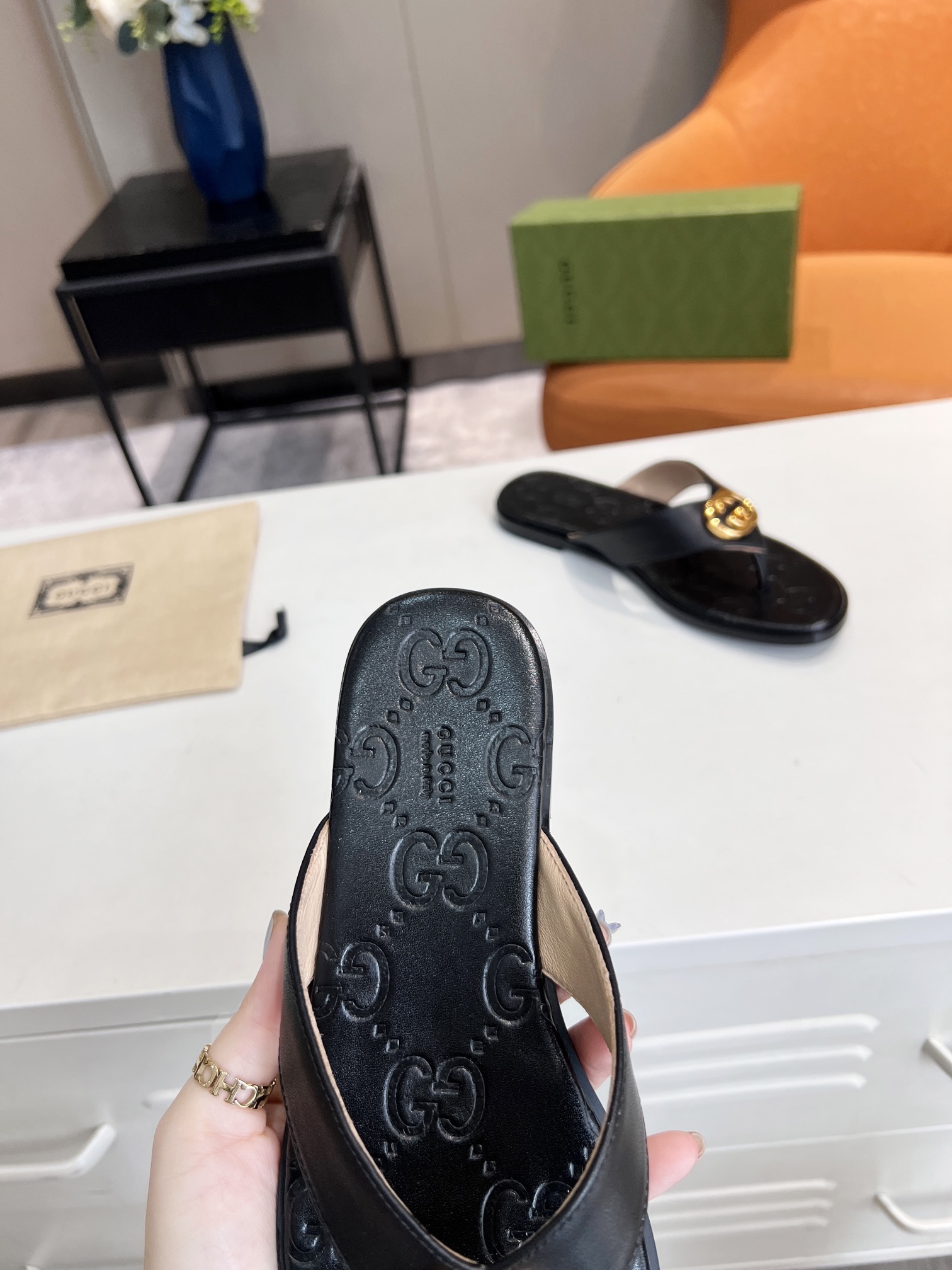 Gucci Interlocking G Thong Sandals - Image 12