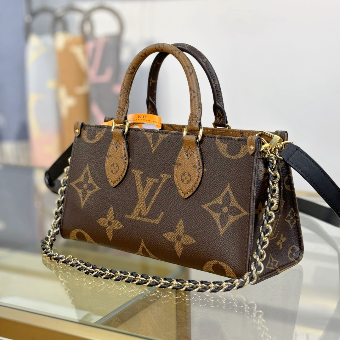 LV On the Go East West Chain Handbag - Image 3