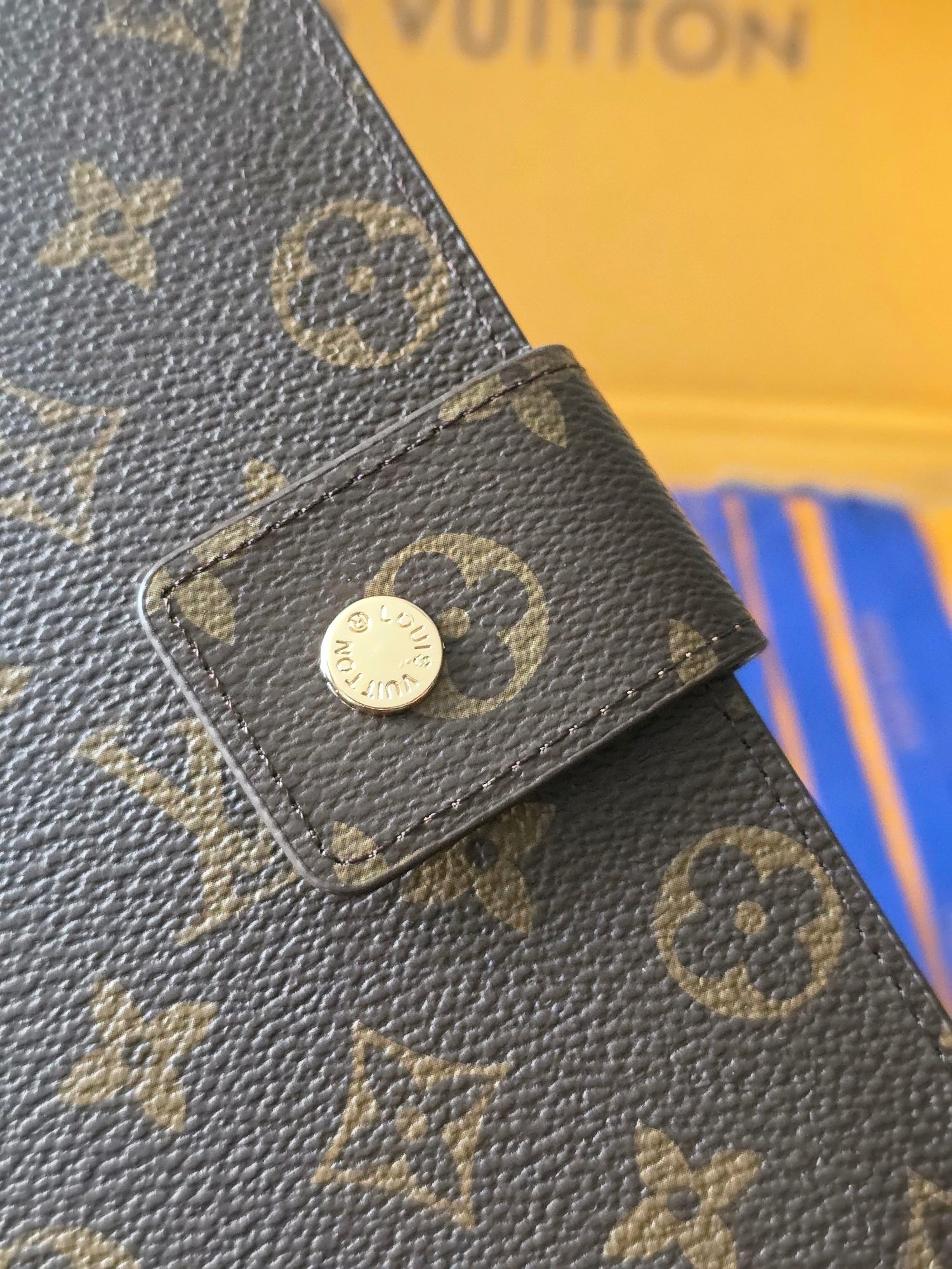LV Large Ring Agenda Cover - Image 6