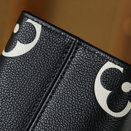 LV OnTheGo PM Bicolor Monogram Empreinte Bag - Top Quality - Image 12