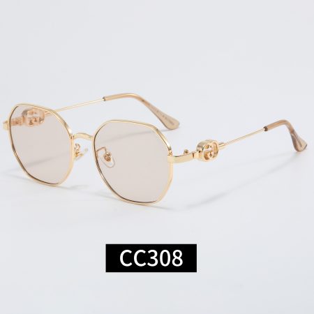Gucci Fashionable Sunglasses - Image 2