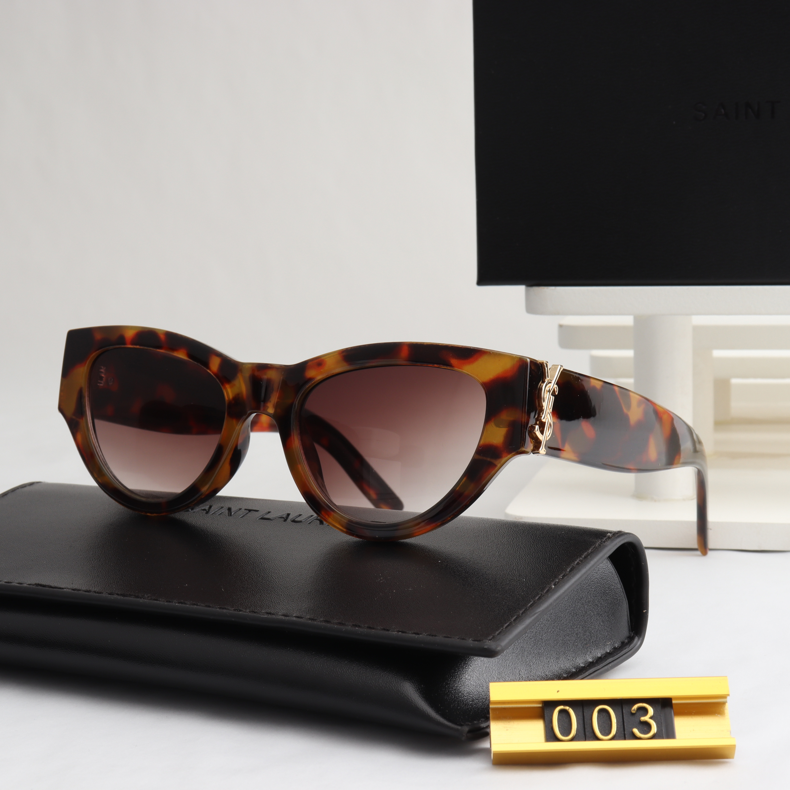 Saint Laurent YSL Sunglasses Top Quality - Image 2