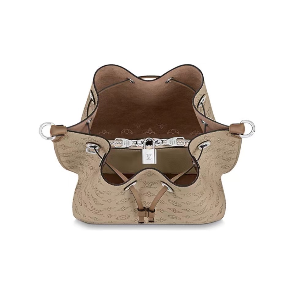 LV Muria Bag - Image 5