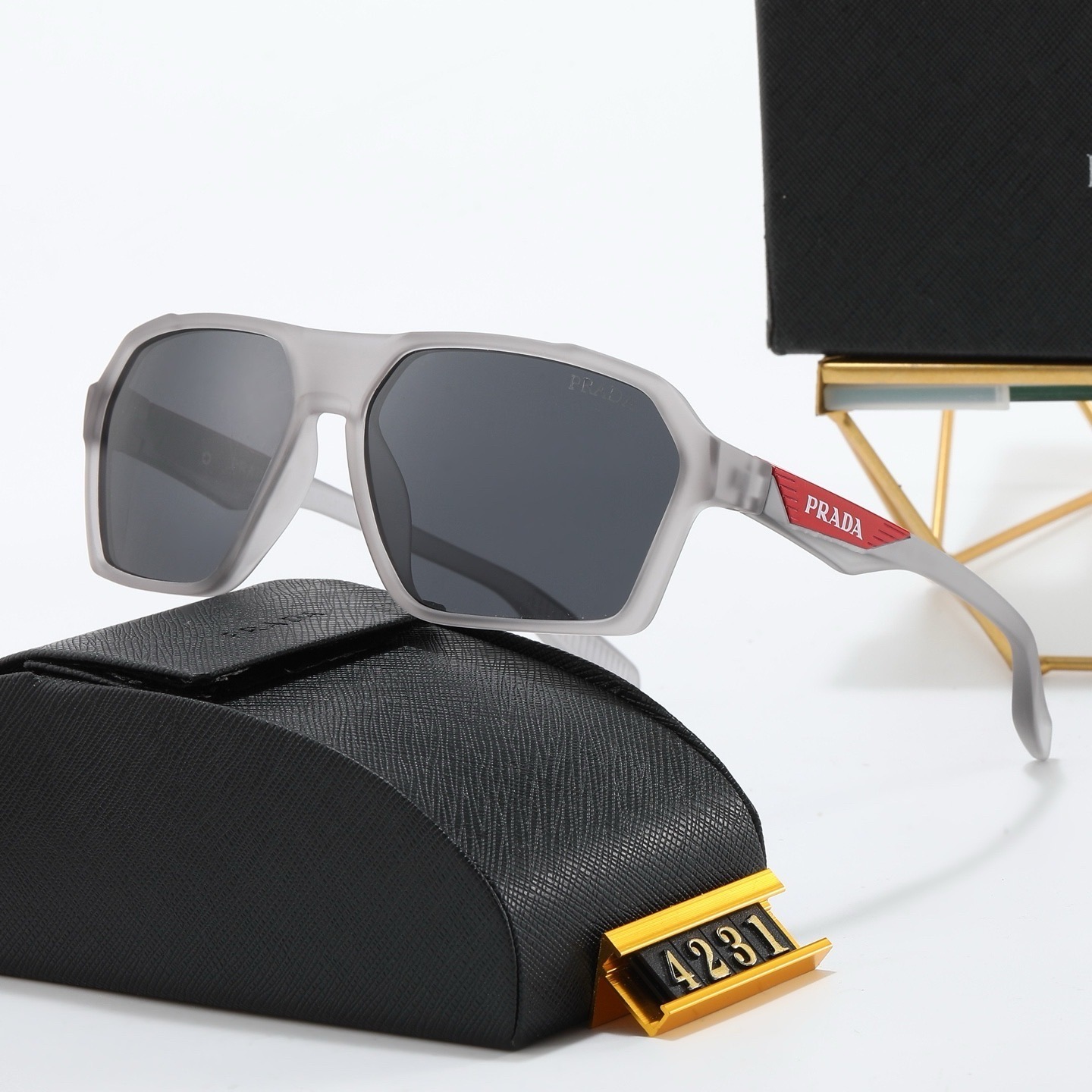 Prada Fashionable Sunglasses - Image 3