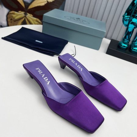 Prada Casual Flip Flops With Flat Heads Slide Sandal - Image 8