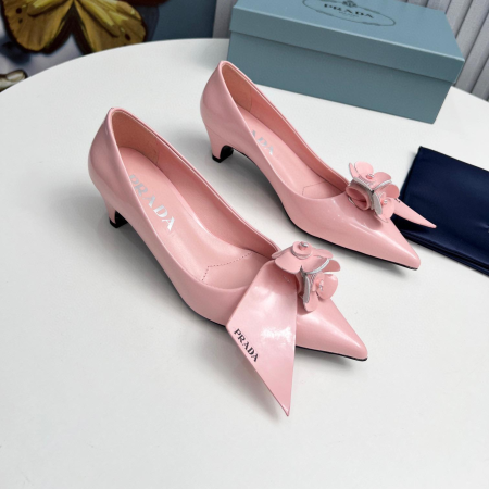 Prada  Leather Simple And Fashionable  Sandals Slide - Image 8