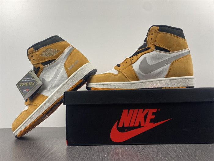 Jordan 1 High Element Gore-Tex Light Curry DB2889-700 - Image 7