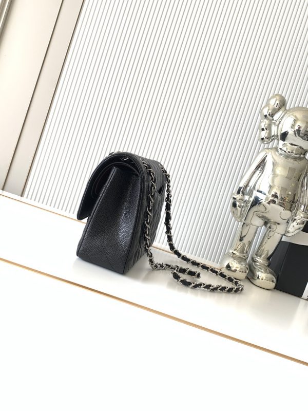 Chanel Black Calfskin Medium Classic Double Flap Shoulder Bag -Top Quality