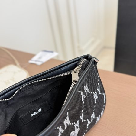 MLB Crossbody Bag - Image 10