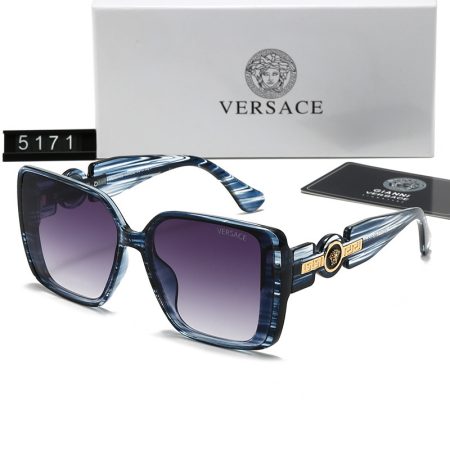 Versace Fashionable Sunglasses - Image 3