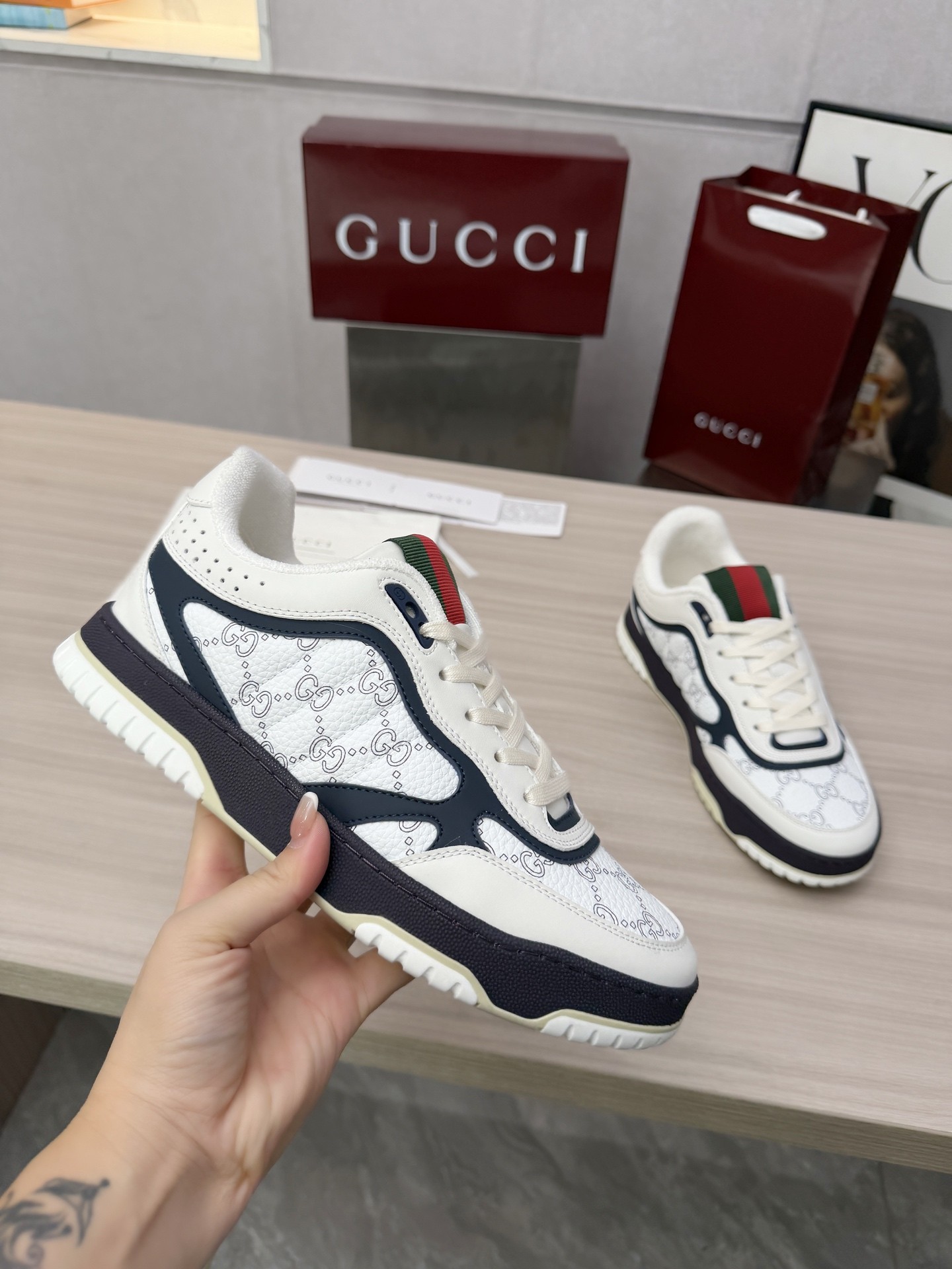 Gucci Re-web Sneakers - Image 2