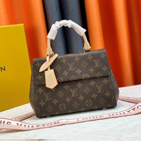 LV Cluny Leather Shoulder Crossbody Bag M46055&M46054 - Image 5
