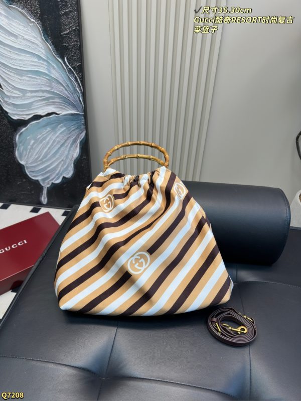 Gucci Shopping Basket
