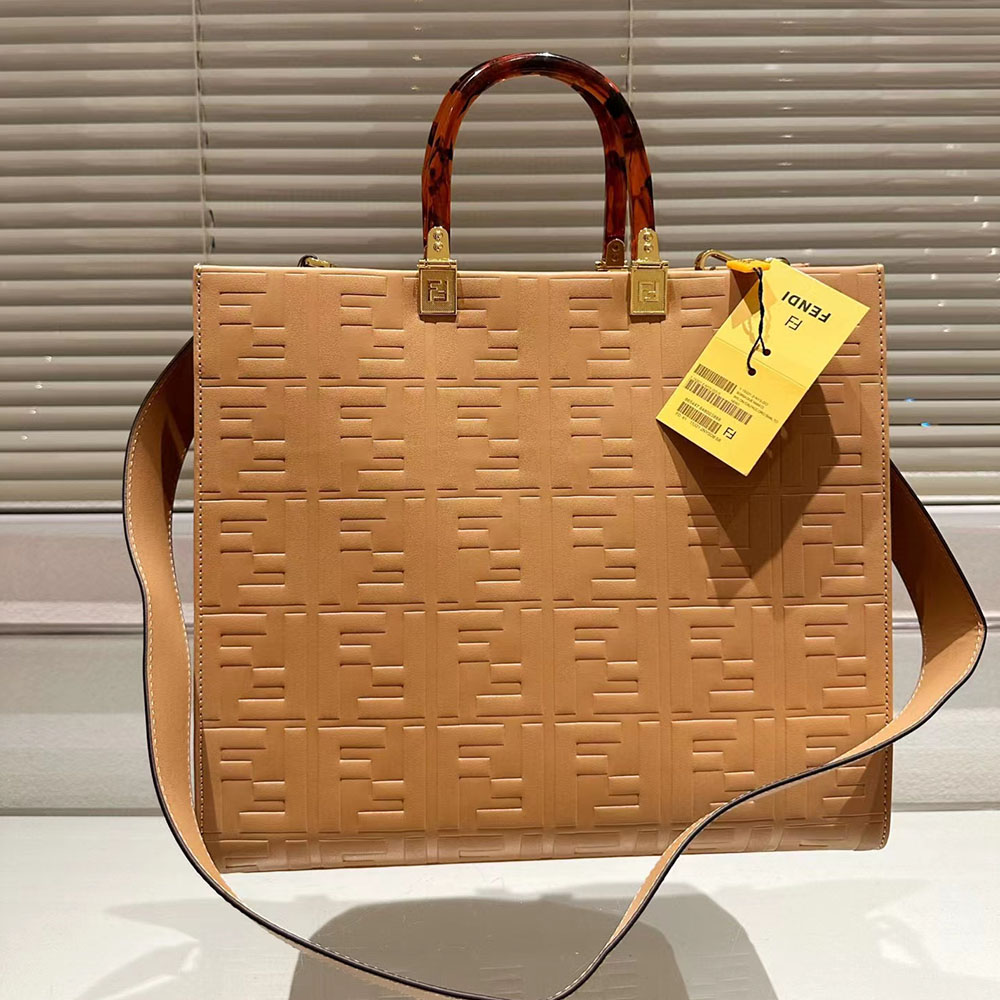 FENDI Sunshine Texture Bag Medium - Image 8