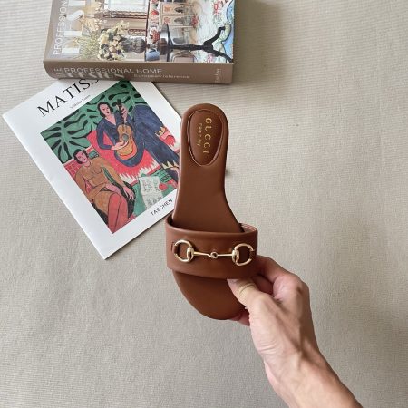 Gucci 26P Horsebit Flat Sandals - Image 8