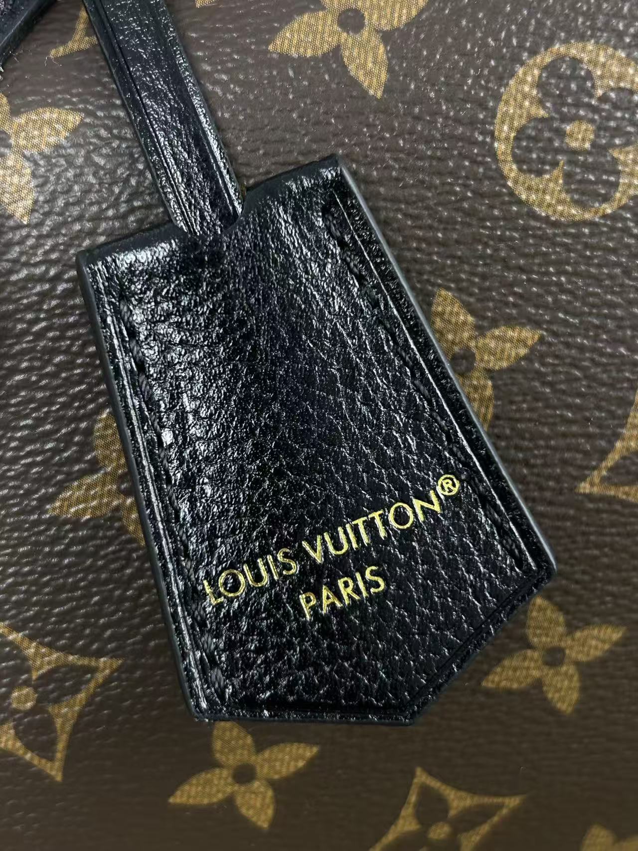 LV Speedy Soft Teddy 30 Bag - Image 7