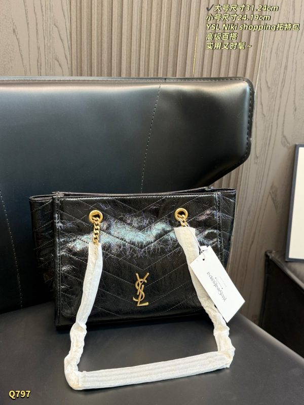 Saint Laurent NIKI Shopping In Vintage Leather