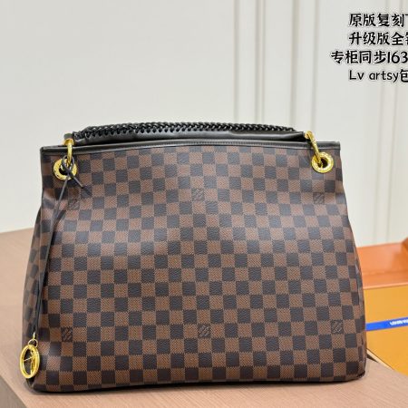 Lv Artsy Bag