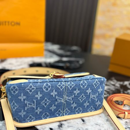 LV Diane Monogram Denim Bag - Image 7