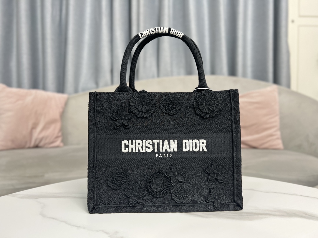 Dior Book Tote Small D-Lace Macrame - Image 1