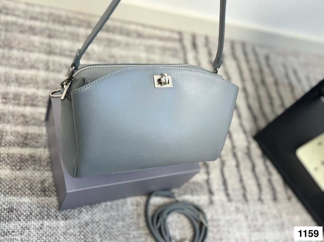 Balenciaga Blondie Bag - Image 3