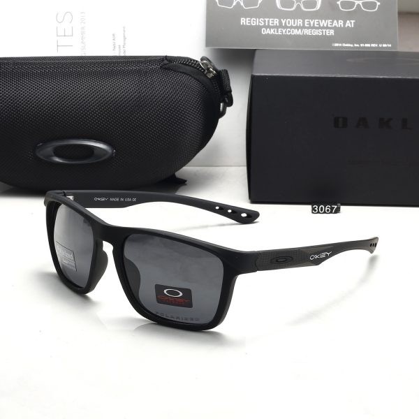 Oakley Fashionable Sunglasses