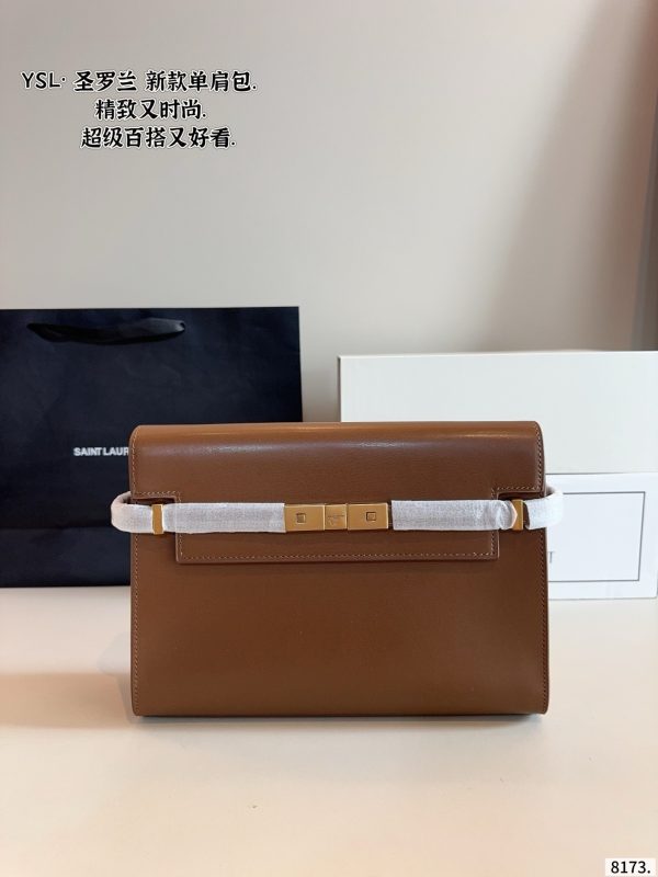 Saint Laurent Manhattan Shoulder Bag